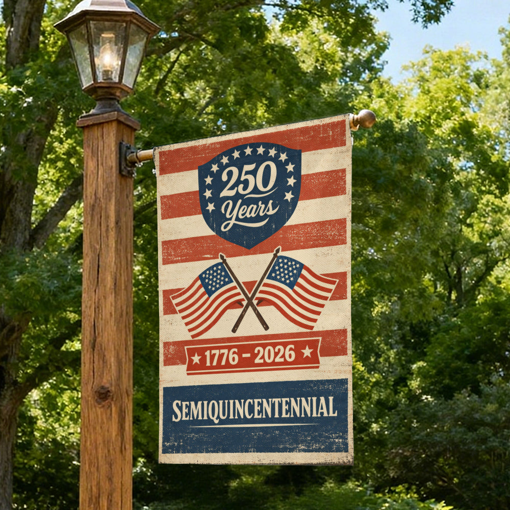 Vintage Style America’s 250th Anniversary Flag - Patriotic Retro Porch Decor